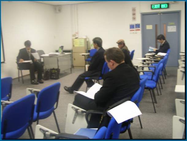 602x451 pixels (83K)